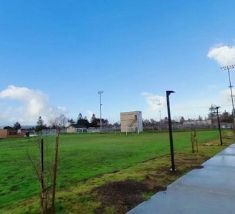 Petaluma Schools Weigh Cell Tower Ban, Future of $18,000 Lease at Stake
