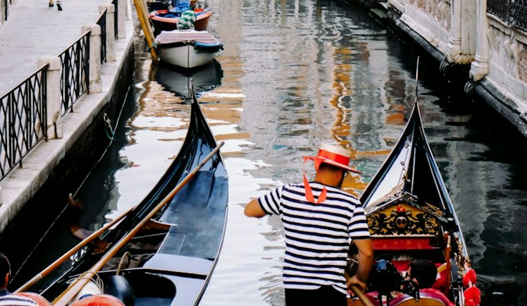 Phantom Gondoliers Glide Into Coronado Cays for Halloween Week