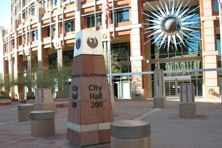 Phoenix Approves $5M Master Leasing Plan to Move People Out of Shelters