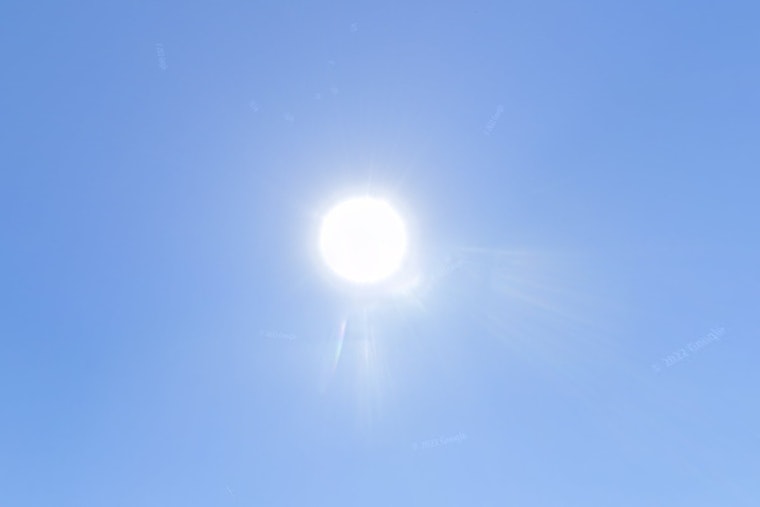 Phoenix Labor Day Sizzler: 100-Degree Heat Roasts Valley as Storms Play Hard to Get