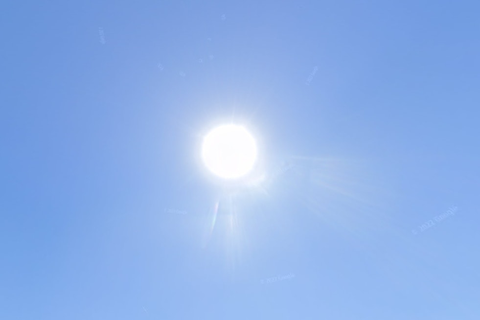 Phoenix Labor Day Sizzler: 100-Degree Heat Roasts Valley as Storms Play Hard to Get