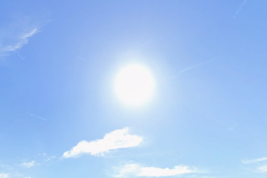 Phoenix Sizzles at 100 as Late-Week Storms Threaten to Break the Heat