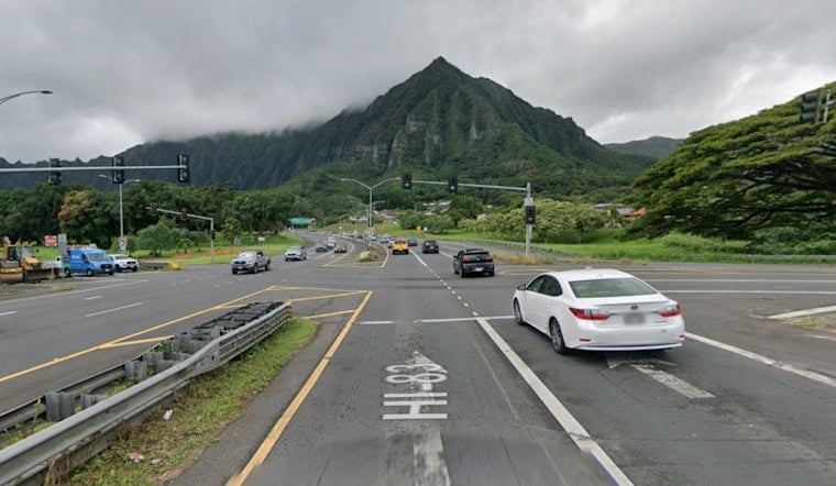 Pickup Rolls Over at Kahekili and Likelike Highways, Driver, 23, Hospitalized
