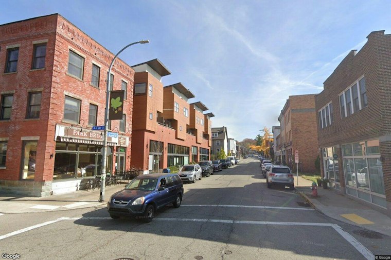 Pittsburgh Teen Falls Three Stories Off Highland Park Roof, Left in Grave Condition