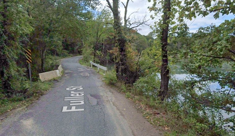 Plainville Driver Escapes Sinking Car in Fuller Pond After Late-Night Crash