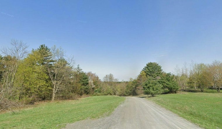 Poestenkill Man, 39, Taken Into Custody Unarmed Near Middle School, Police Say