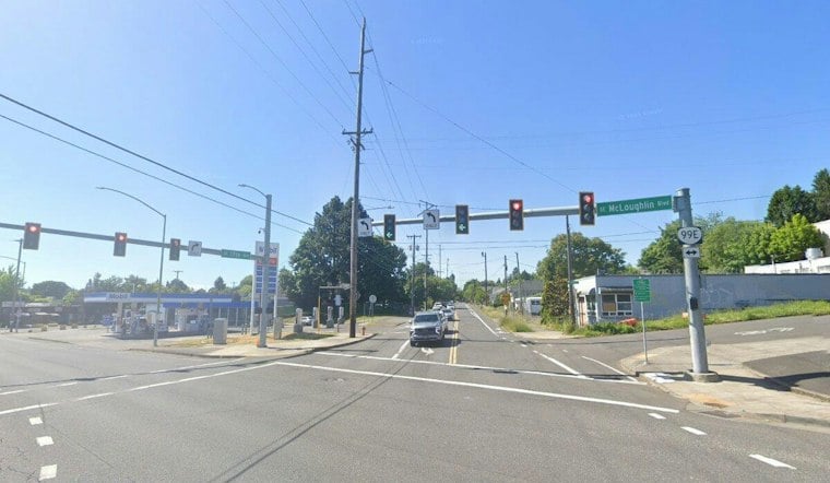 Police investigate fatal motorcycle collision on Southeast McLoughlin Boulevard