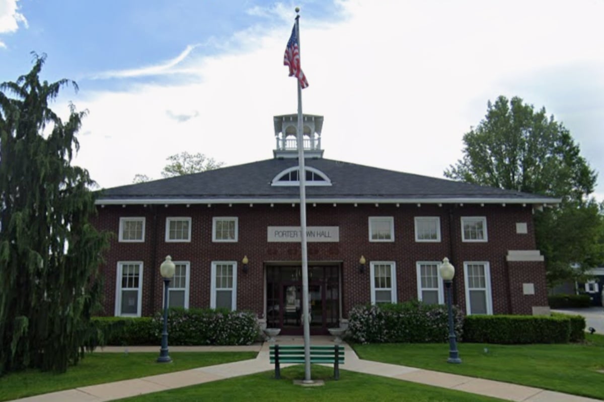 hoodline.com - Damon R. Sheffield - Porter Indiana Goat Farm Development Traffic Study Demanded
