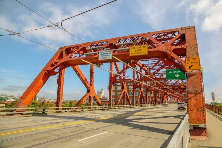 Portland Marathon Returns Sunday With 15,000 Runners, Bridges Shut for Hours