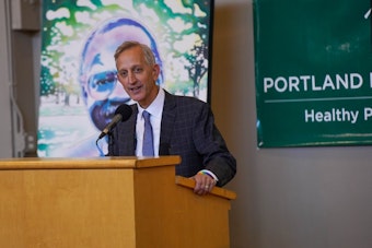 Portland Mayor Breaks Tie to Approve Zenith Energy's Sale to Miami Firm