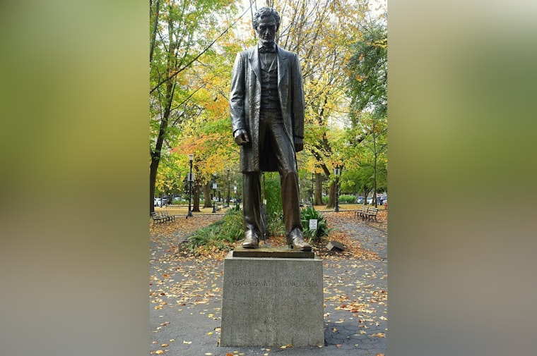 Portland's Toppled Lincoln Statue Set for 2027 Return, but Pedestal Fight Rages On