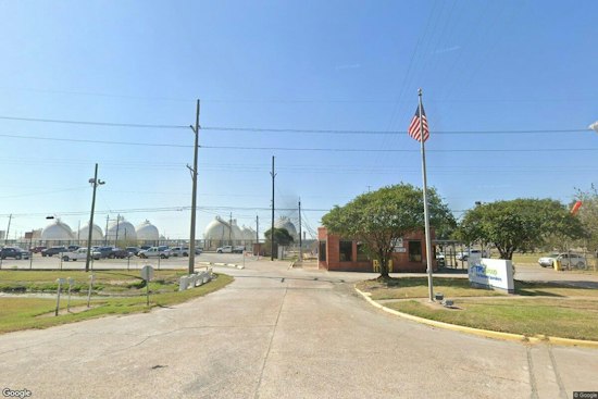 Power Outage Sparks Black Smoke Over Pasadena's TPC Group Plant