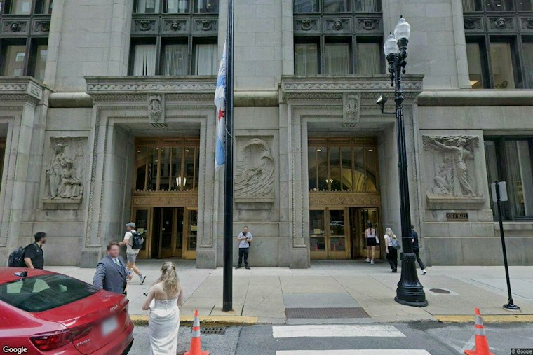 Quinlan Sues to Force Four Chicago Mayoral Rivals Off the Ballot