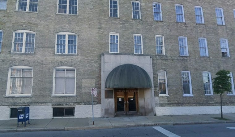 Racine's Von Schrader Trunk Show Turns Historic Carriage Factory Into Vintage Runway