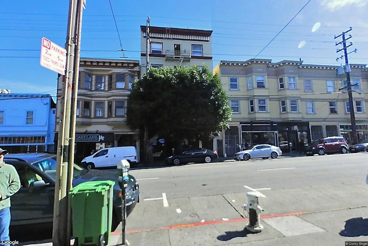 Rainbow Grocery Turns Its Produce Aisle Into a Mission District Concert Stage