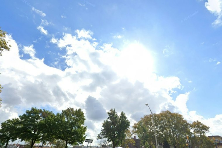 Raleigh’s Brief Cooldown Gives Way to Weekend Heat; Past Responses Show When Cooling Stations Open