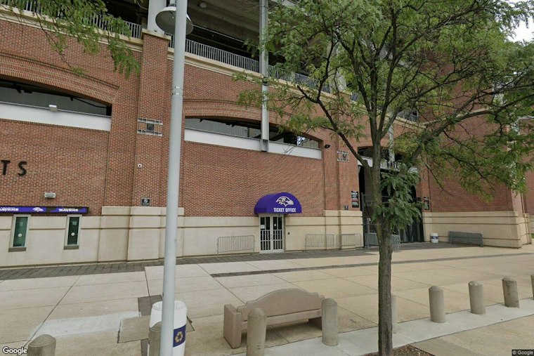 Ravens and T. Rowe Price Back Baltimore High School Leadership Institute