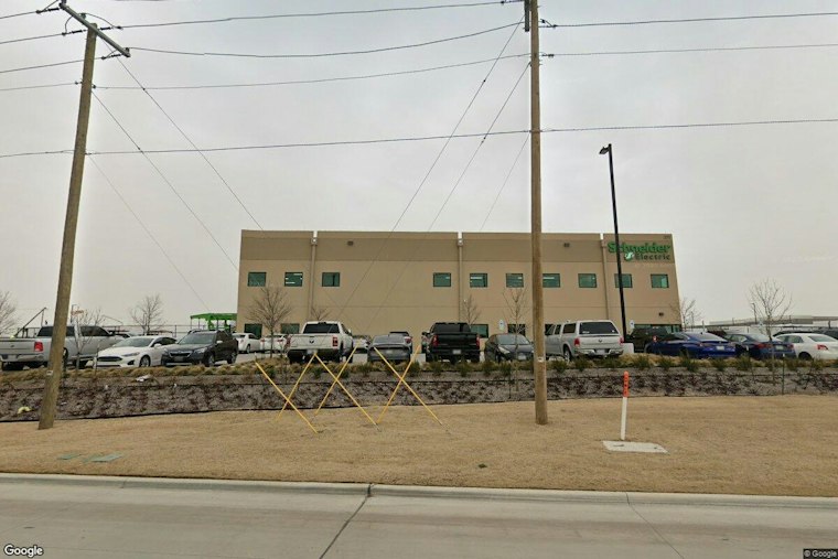 Red Oak Data Center Training Program Helps Turn Career Changers Into Technicians
