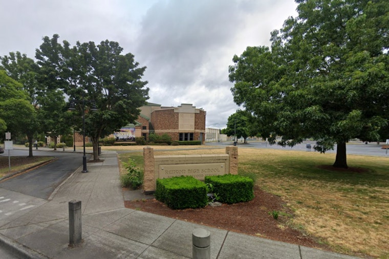 Renton High Coach's Contract Ends After Probe Into Explicit Texts to Moms