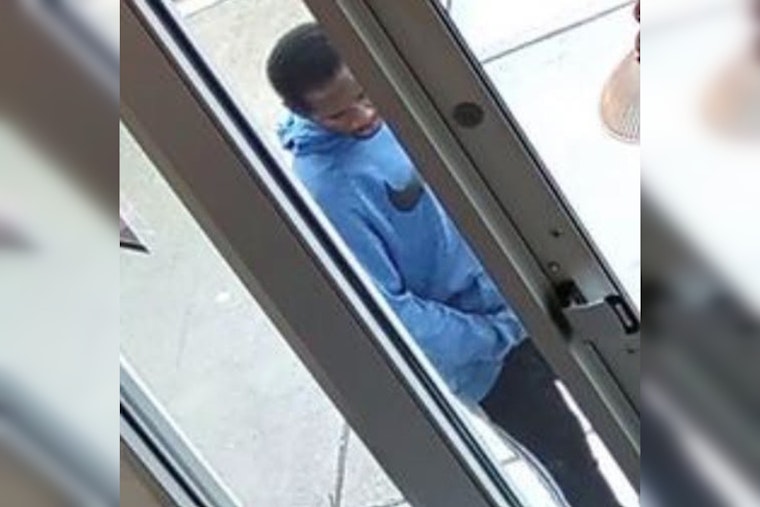 Renton Police Hunt Man Who Exposed Himself on Williams Avenue South