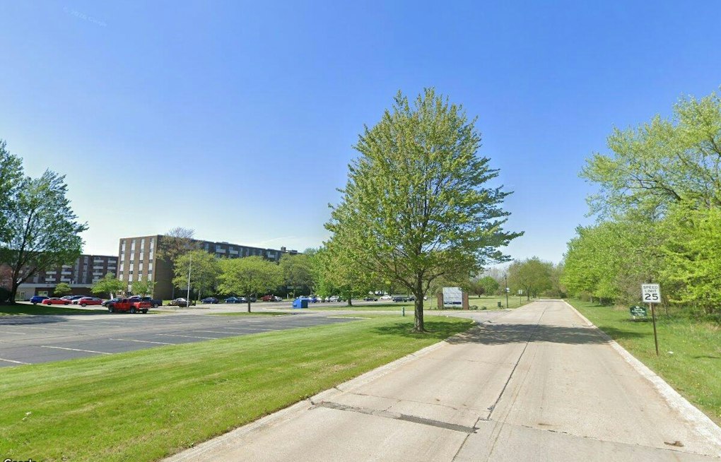 Richmond Heights Tenants Demand Fixes as 444 Park Apartments Rot Under Receivership