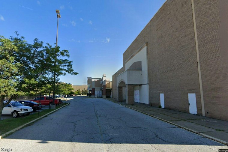Cleveland Heights Woman, 33, Arrested at Meijer While Shopping With Kids, 6 and 10