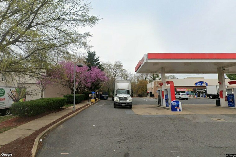 Richmond Highway Gas Station Clerk Pepper-Sprayed in Cigarette Theft