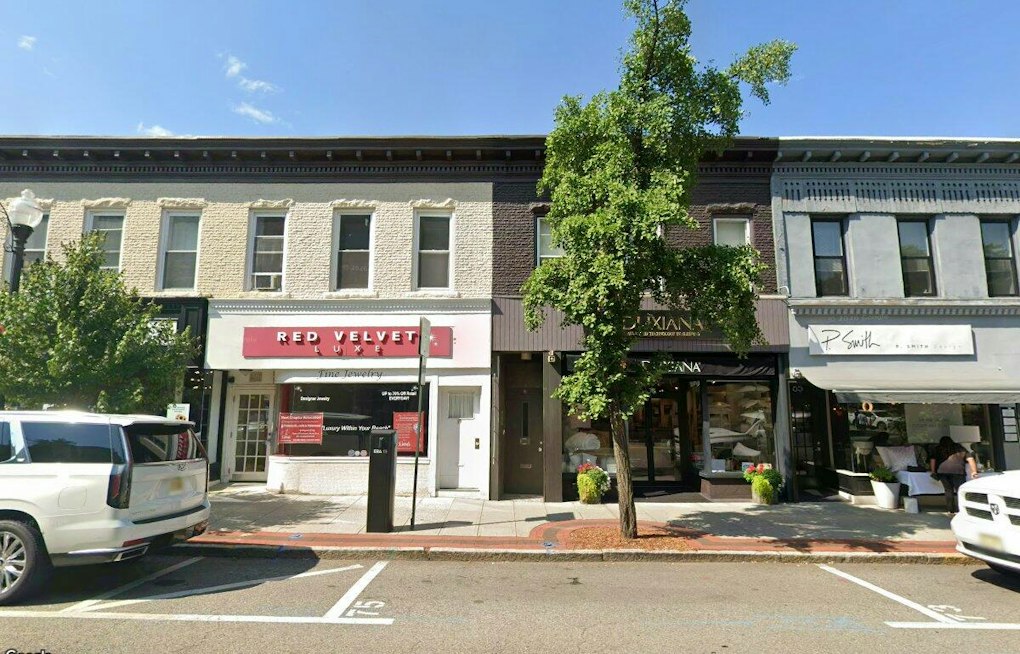 Ridgewood Gets a Milkshake Factory as Downtown Swaps Shops for Sundaes
