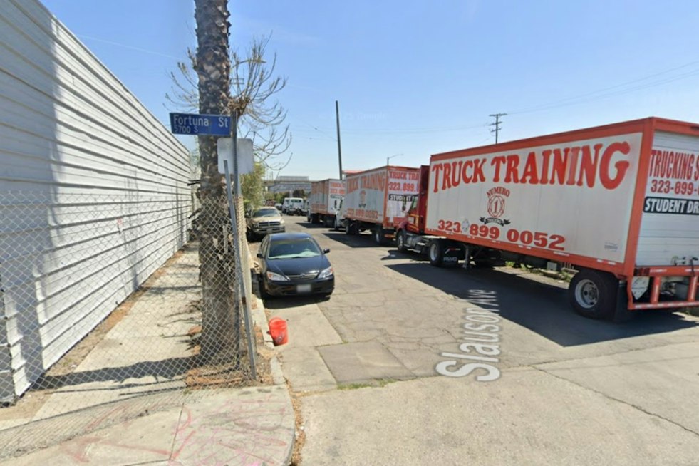 Rifle-Wielding Trio Robs Victim of Phone Near Slauson Metro Station
