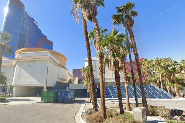 Rio's Star Wars Burlesque Parody Extends Vegas Run Through 2029 After 400K Tickets