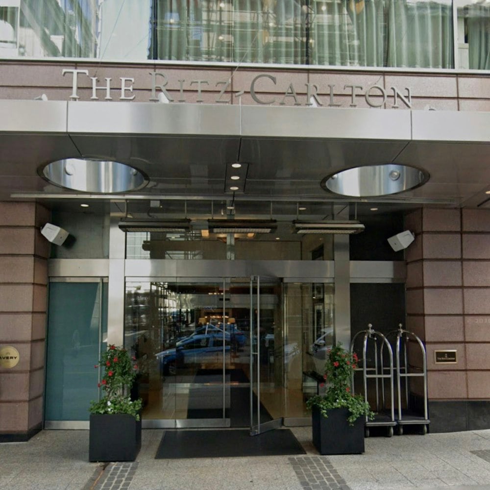 Ritz-Carlton Boston Revives Afternoon Tea With Wicked-Themed Cocktails and Pastries
