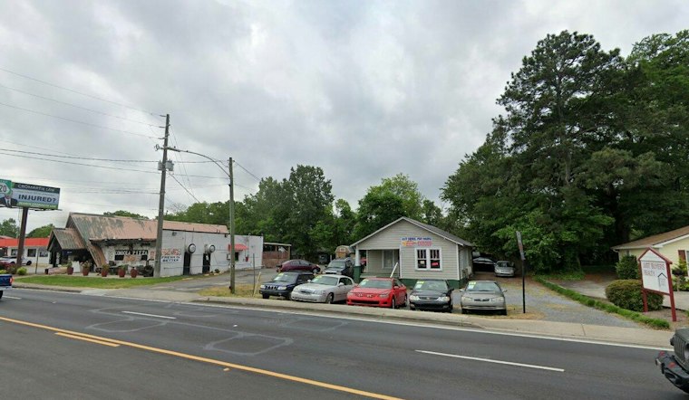Rome Woman, 70, Killed by Car on Shorter Avenue, Driver Still Unnamed