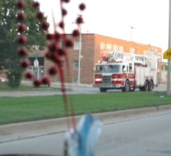 Rooftop Fire Breaks Out at Milwaukee Power Plant, Five Workers Escape Unhurt