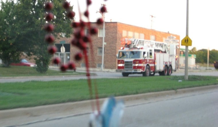 Rooftop Fire Breaks Out at Milwaukee Power Plant, Five Workers Escape Unhurt