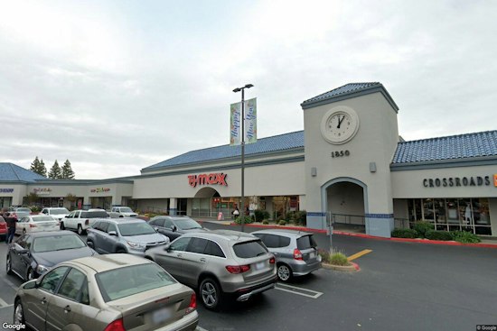 Roseville Plaza's Strange History Includes a Crocodile Escape