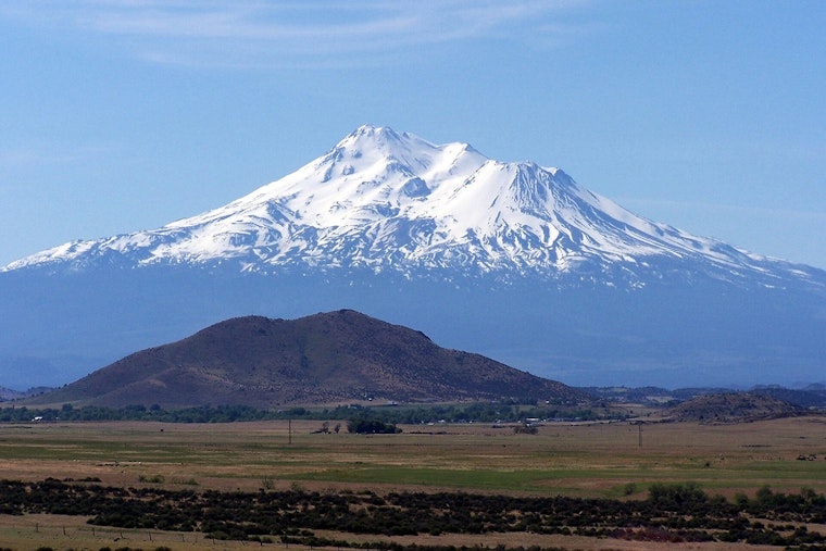 Roseville Hikers Trapped on Mount Shasta After AI Chatbot Botches Their Route