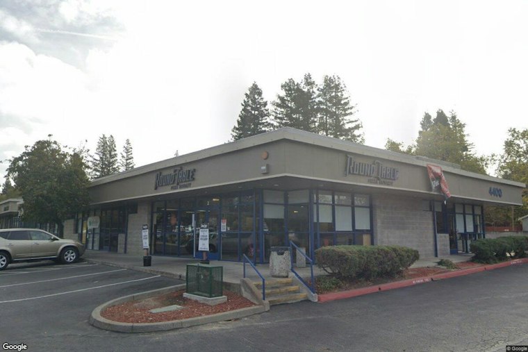 Round Table Pizza Reopens in Fair Oaks After Summer Closure, New Owners