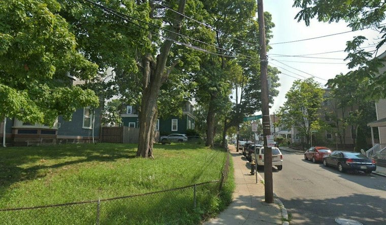 Roxbury Carjacking With Child Inside Ends Safely in Dorchester