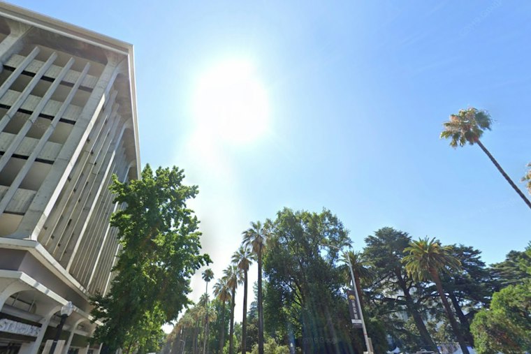 Sacramento Sizzles as Dry Winds Stoke Fire Fears This Week