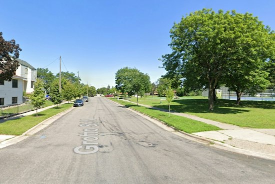 Saint Paul Teen Says Man Pressed Gun to Her Head During Saint Albans Street Traffic Stop