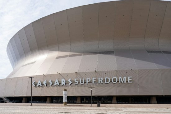 Saints Owner Gayle Benson Leads Hundreds Packing Meals at Superdome for 9/11