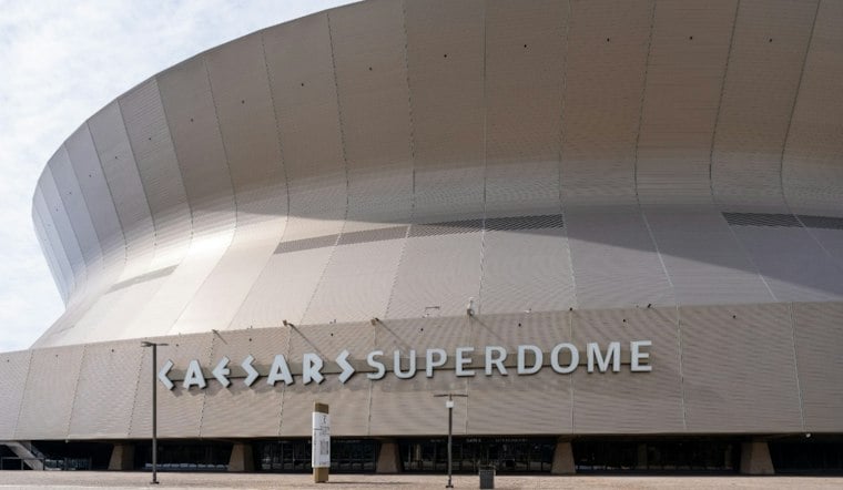 Saints Owner Gayle Benson Leads Hundreds Packing Meals at Superdome for 9/11