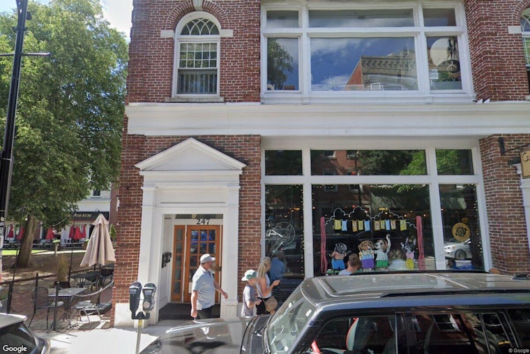 Salem Orders Downtown Shops To Strip Painted Windows Or Pay $20 A Day