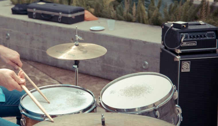 San Antonio Drummer Uses Thighs Instead of Feet