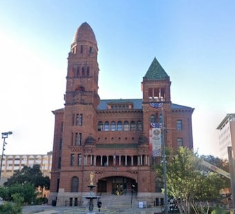 San Antonio Homeowner Beats HOA After 3-Year Fight, Wins $33K Judgment