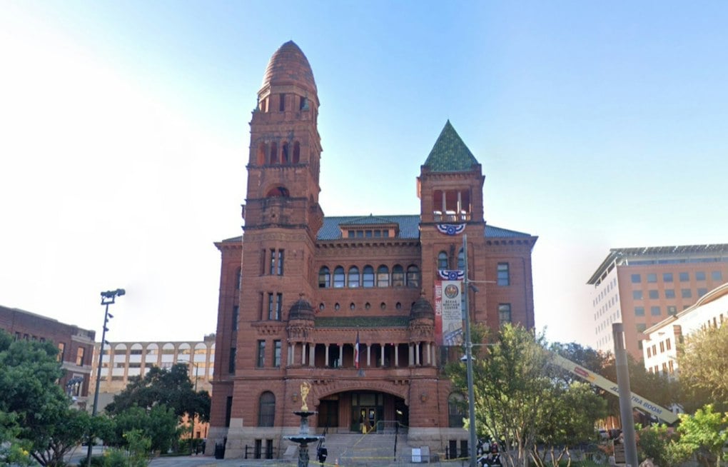 San Antonio Homeowner Beats HOA After 3-Year Fight, Wins $33K Judgment