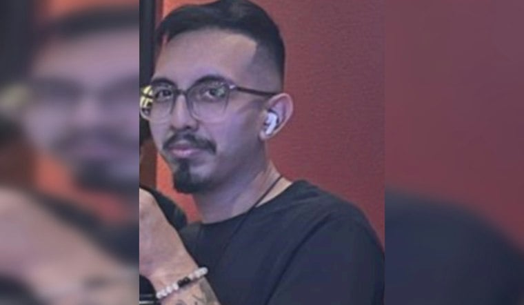 San Antonio Man, 20s, Vanishes Barefoot in Orange Clogs Near Medical Center