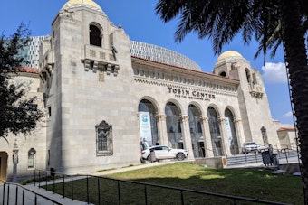 San Antonio Orchestra Opens Season With World Premiere of Violin Concerto