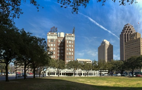 San Antonio Sizzles: 98-Degree Blast, No Rain Relief in Sight