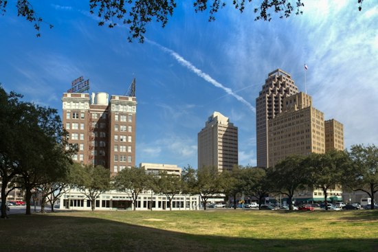 San Antonio Sizzles Through Another Brutal, Bone-Dry Heat Wave